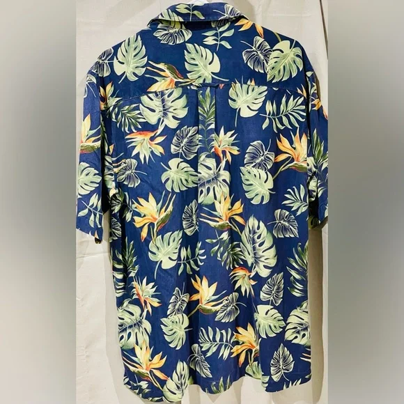 Men’s Izod Hawaiian Jungle Leaf All Over Print Short Sleeve Shirt - Picture 6 of 6